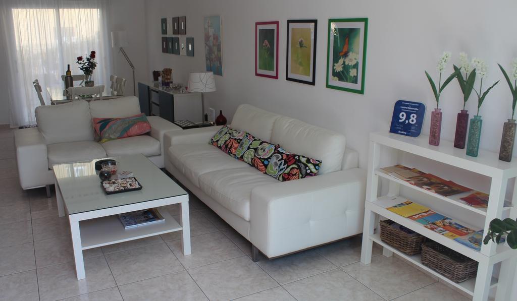 Estia Luxury Maisonette Paphos Room photo