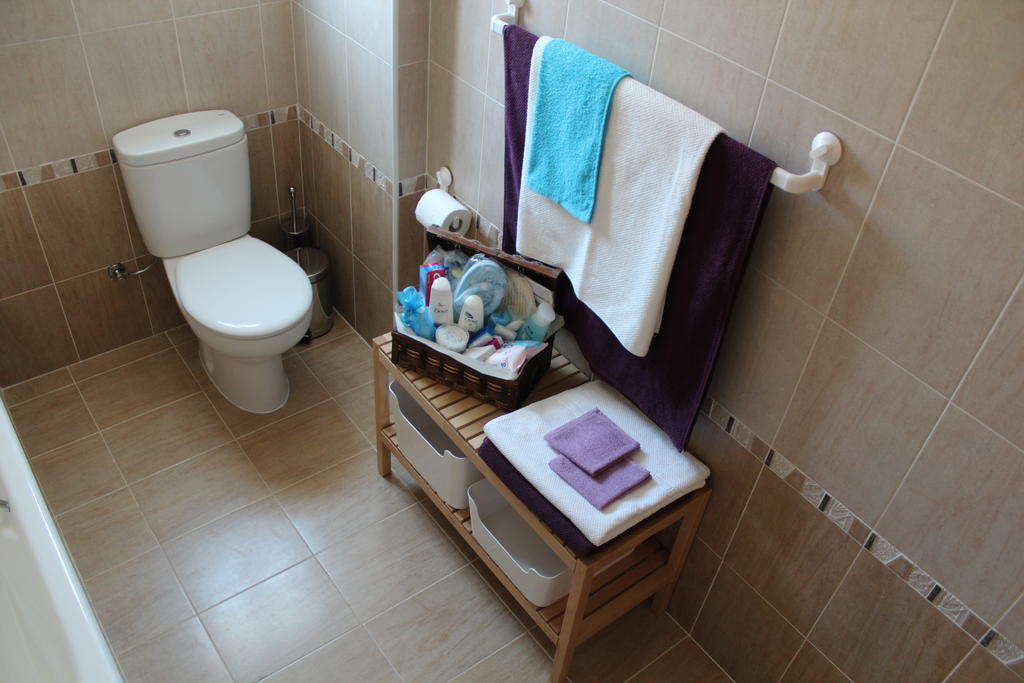 Estia Luxury Maisonette Paphos Room photo