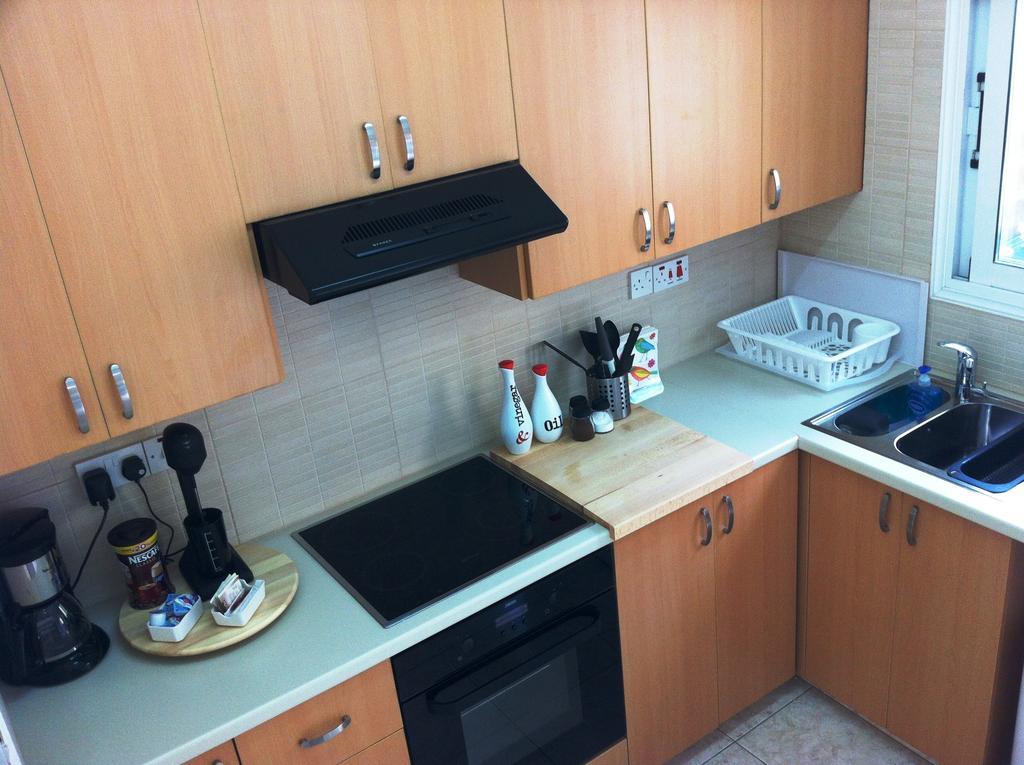 Estia Luxury Maisonette Paphos Room photo