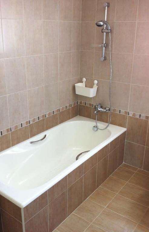 Estia Luxury Maisonette Paphos Room photo