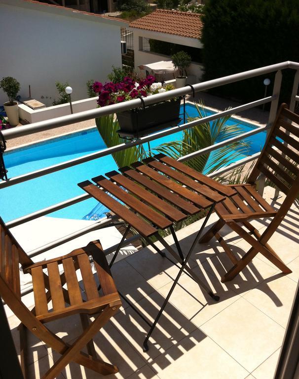 Estia Luxury Maisonette Paphos Room photo