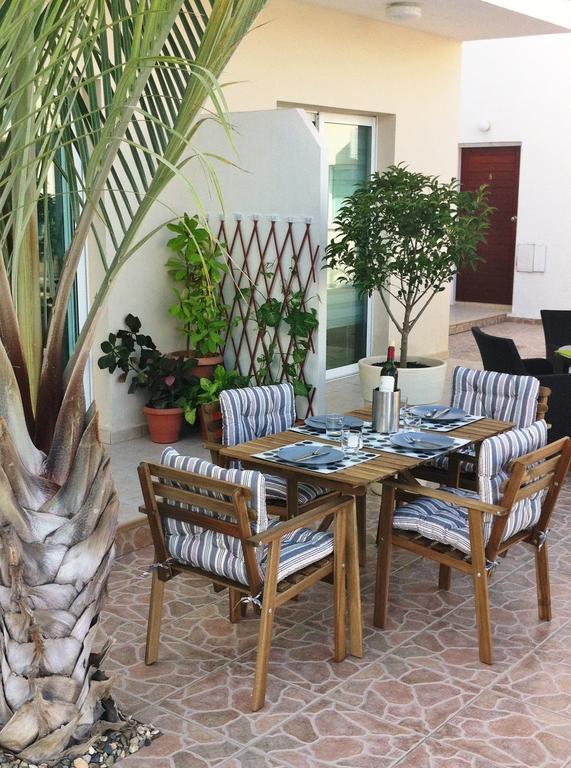 Estia Luxury Maisonette Paphos Room photo